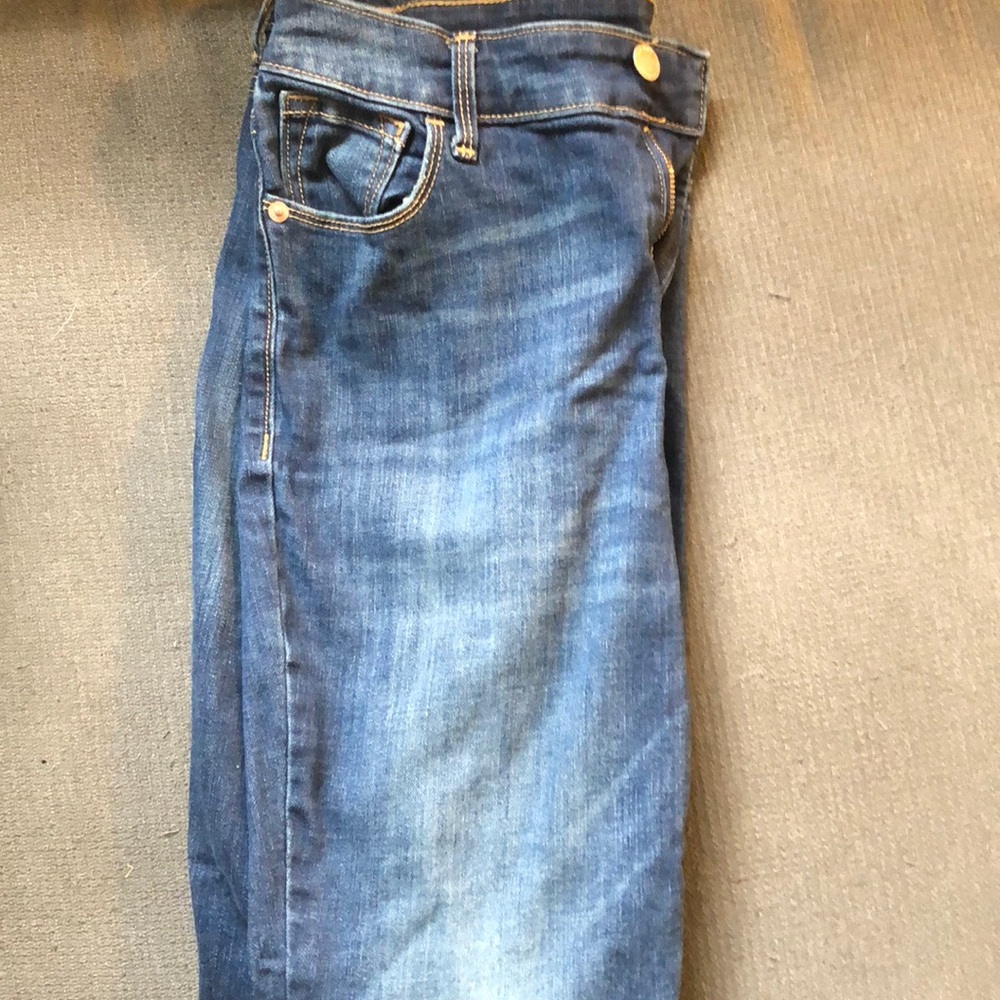 Adorable jeans!!